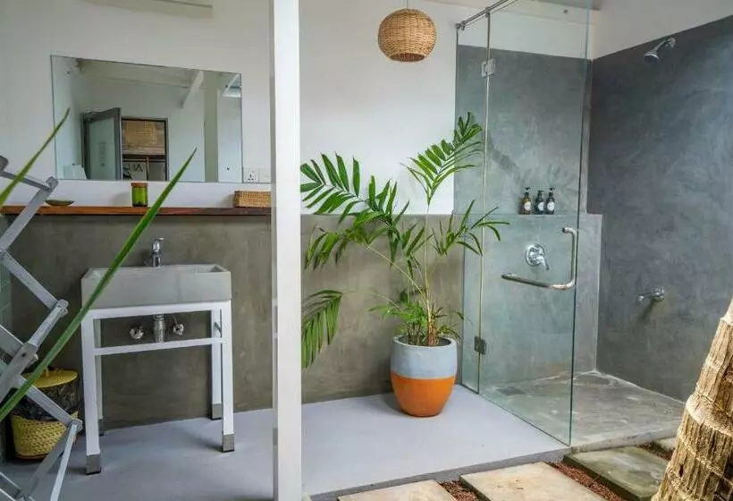 Superior-huone, Global Surf Lodge Kabalana