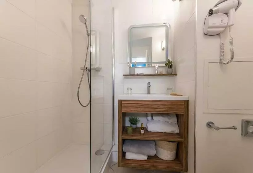 Triple Room Sea View, De L Esterel Pierre & Vacances