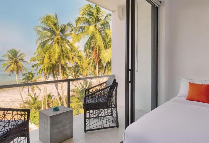 Triple Room Sea View, J Ambalangoda