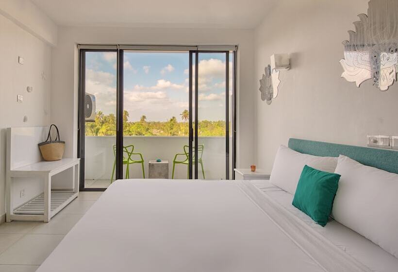 חדר סטנדרט, J Ambalangoda