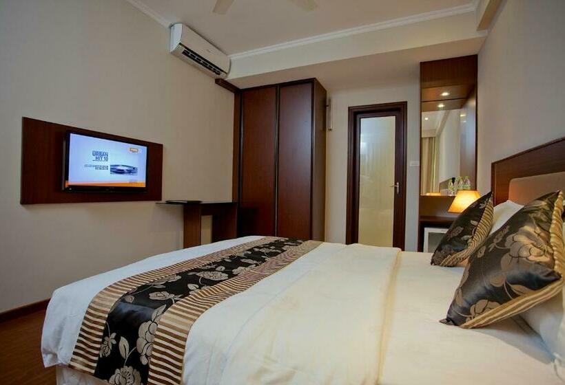 اتاق لوکس با بالکن, Kaani Beach