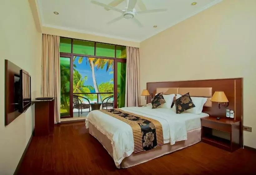 اتاق لوکس با بالکن و چشمانداز دریا, Kaani Beach