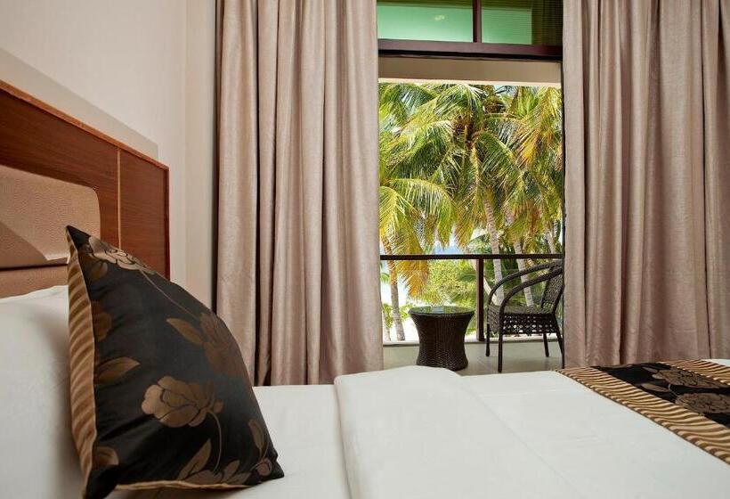 اتاق سه نفره دلوکس با چشمانداز دریا, Kaani Beach