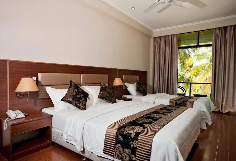 اتاق سه نفره دلوکس با چشمانداز دریا, Kaani Beach