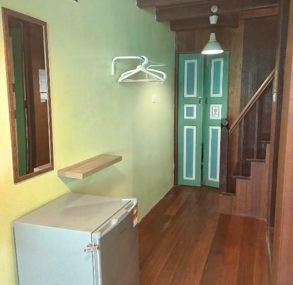 Familjerum, Lang Hoose