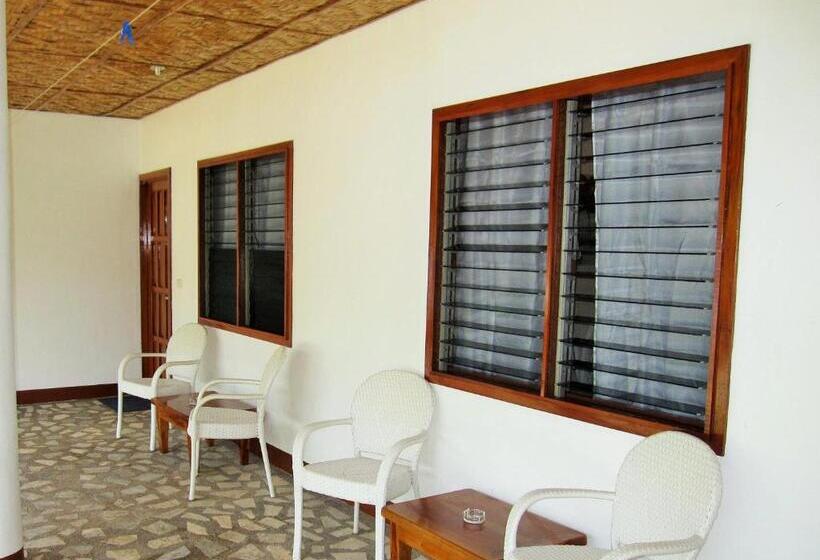 Quarto deluxe vista mar, Quo Vadis Dive Resort