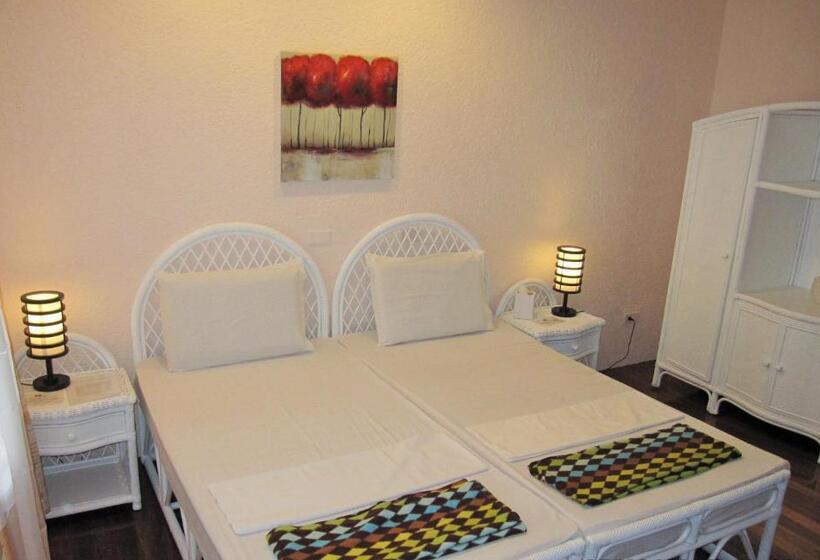 Quarto deluxe vista mar, Quo Vadis Dive Resort