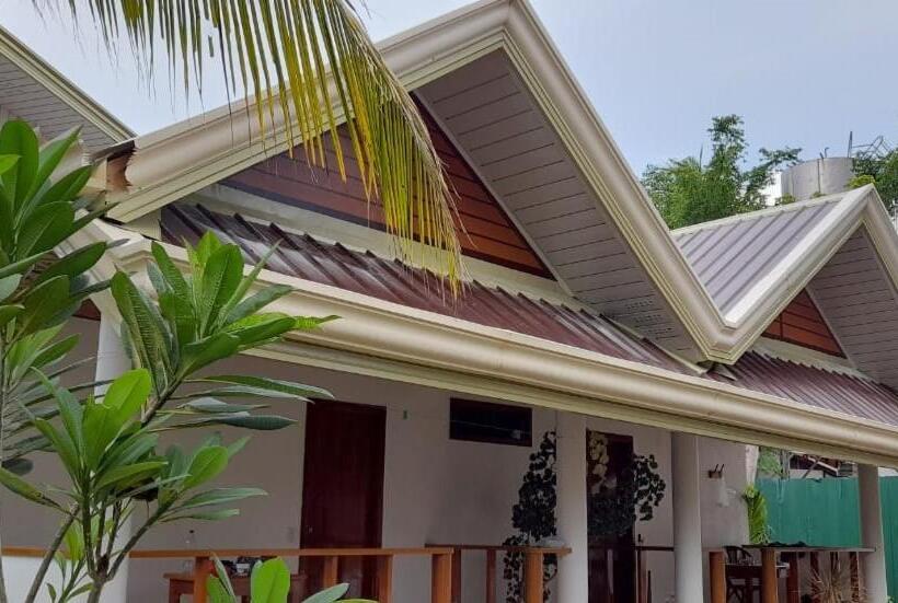 Bungalow Standart Vista Jardim, Quo Vadis Dive Resort