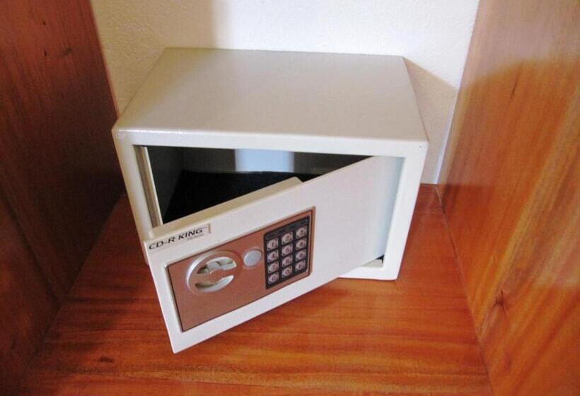 Quarto standart vista jardim, Quo Vadis Dive Resort