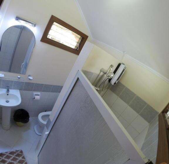 Bungalow Sandard, Quo Vadis Dive Resort