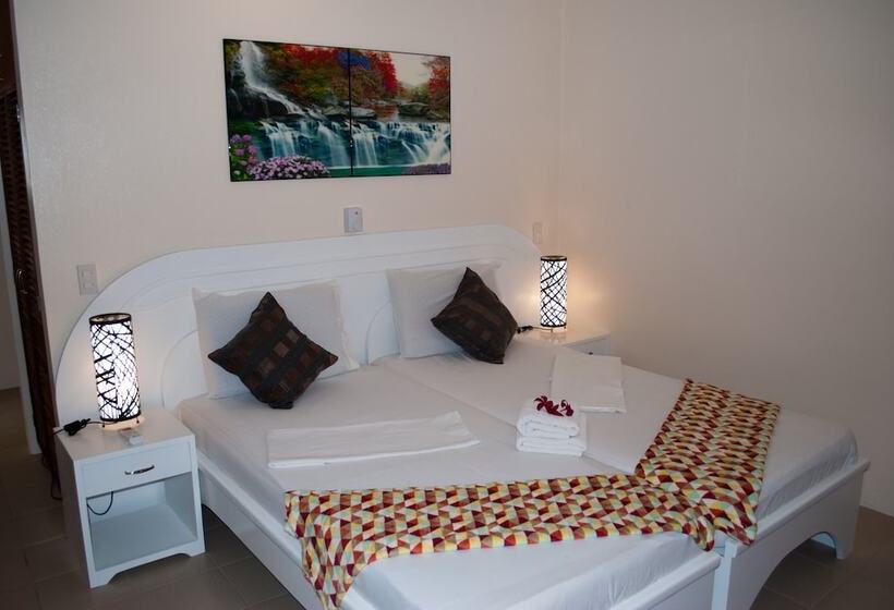 Quarto superior, Quo Vadis Dive Resort