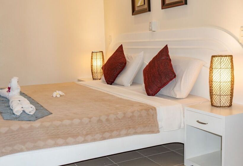 Quarto superior, Quo Vadis Dive Resort