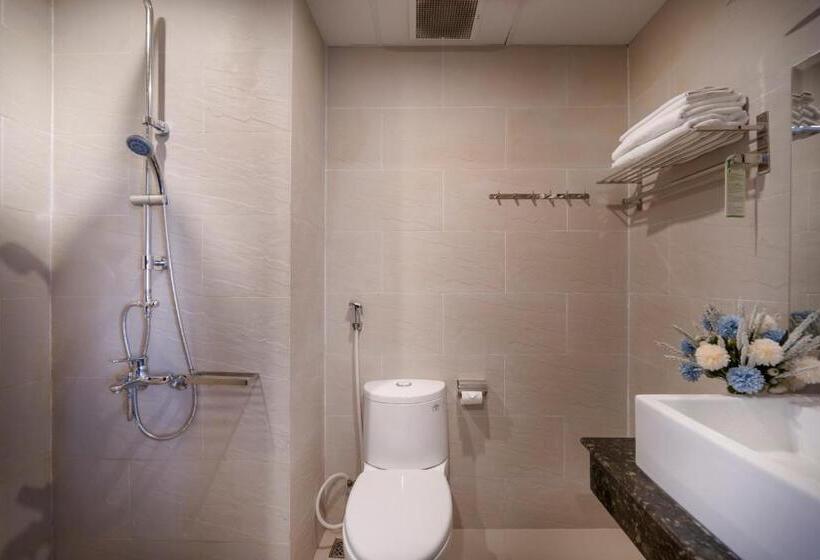 اتاق سوپریور, Royal Family