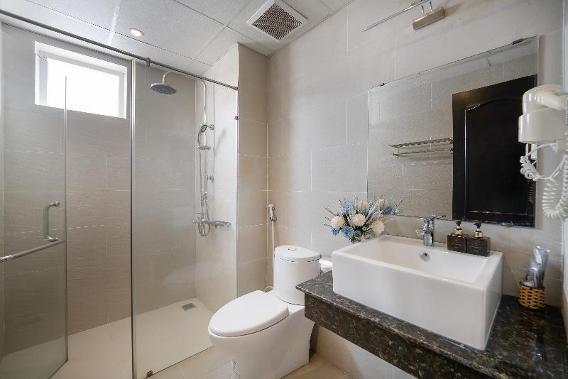 اتاق سوپریور, Royal Family