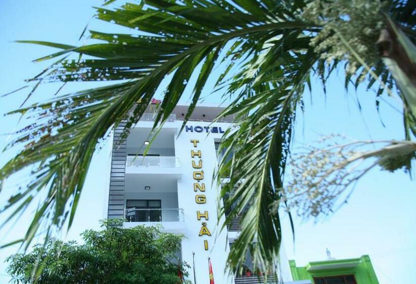 اتاق لوکس, Thuong Hai