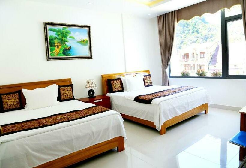 اتاق لوکس, Thuong Hai