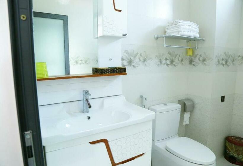 اتاق لوکس, Thuong Hai