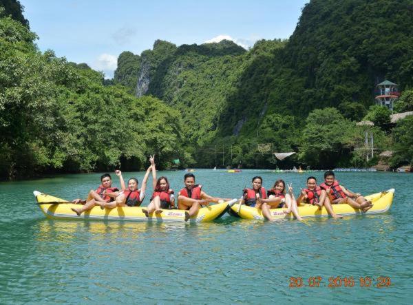 اتاق لوکس, Thuong Hai