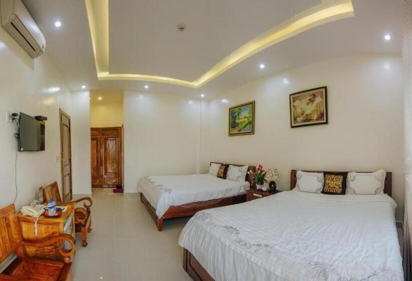 اتاق سوپریور سه تخته, Thuong Hai