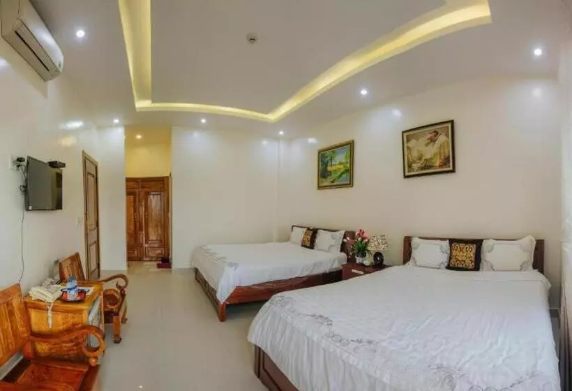 اتاق سوپریور سه تخته, Thuong Hai