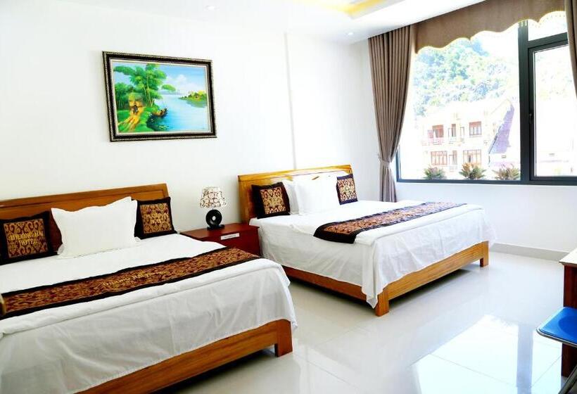 Deluxe Room Mountain View, Thuong Hai