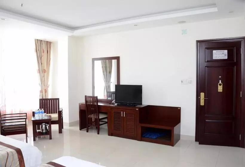 اتاق لوکس چهار تخته, Dattravi Hostel