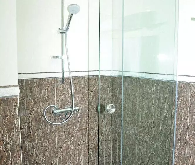 اتاق لوکس, Dattravi Hostel