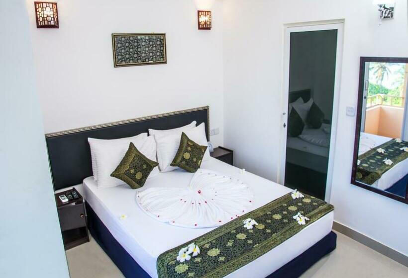 اتاق لوکس با بالکن, Vilu Rest