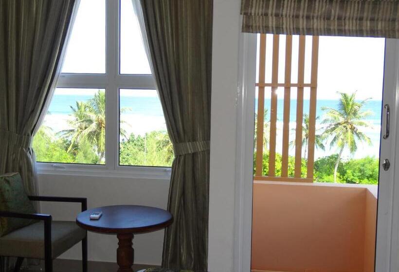 اتاق سوپریور با بالکن, Vilu Rest