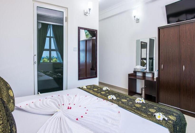 اتاق سوپریور با بالکن, Vilu Rest