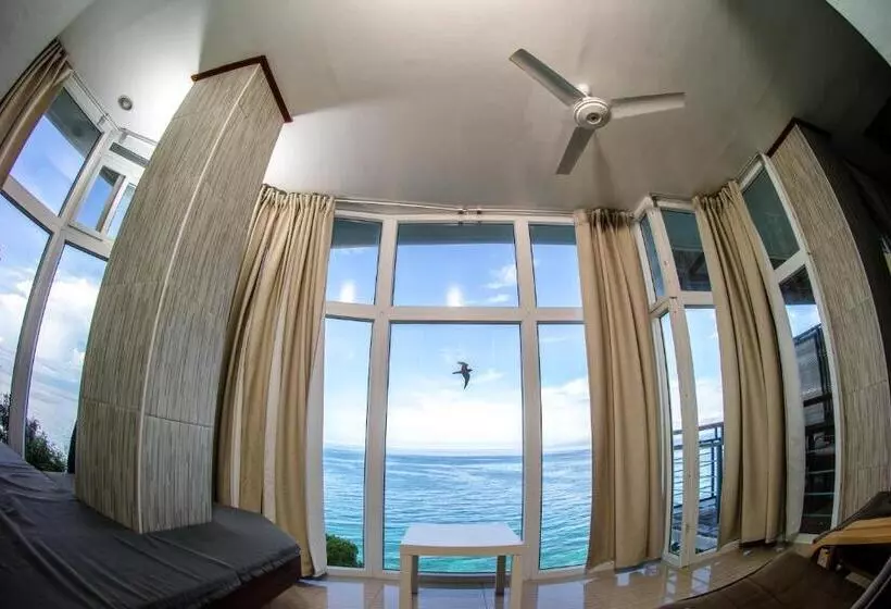 Superior-perhehuone, Oslob Seafari Resort