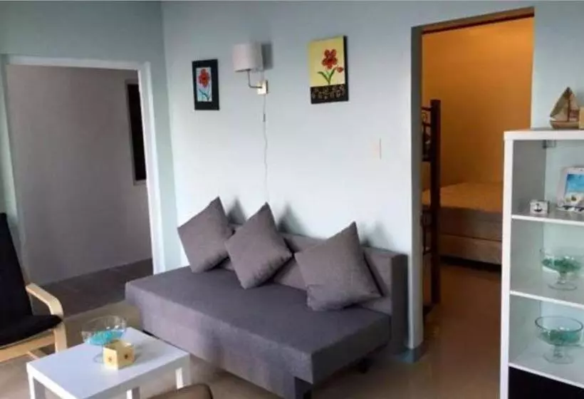 Superior-perhehuone, Oslob Seafari Resort