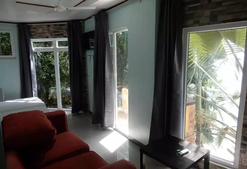 Perhesviitti, Oslob Seafari Resort
