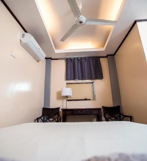 سوییت خانوادگی, Oslob Seafari Resort