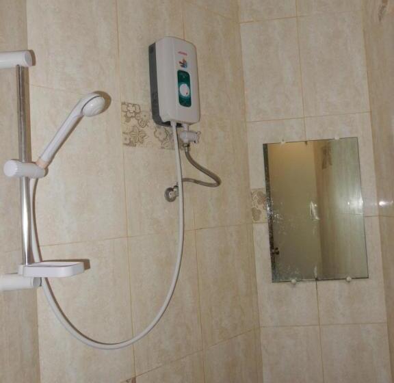 اتاق استاندارد چهار تخته, Oslob Seafari Resort