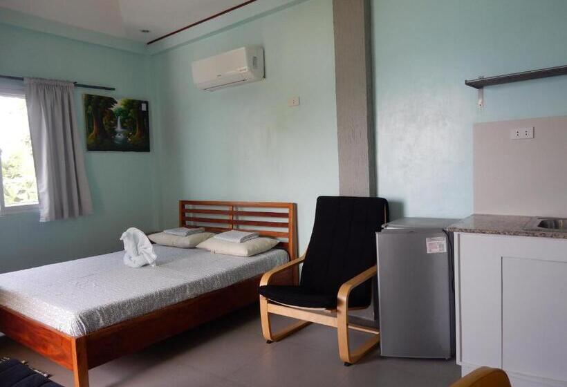 اتاق استاندارد با بالکن, Oslob Seafari Resort