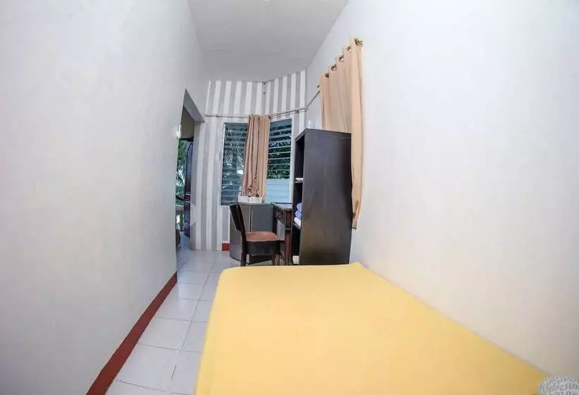 Perhehuone, Oslob Seafari Resort