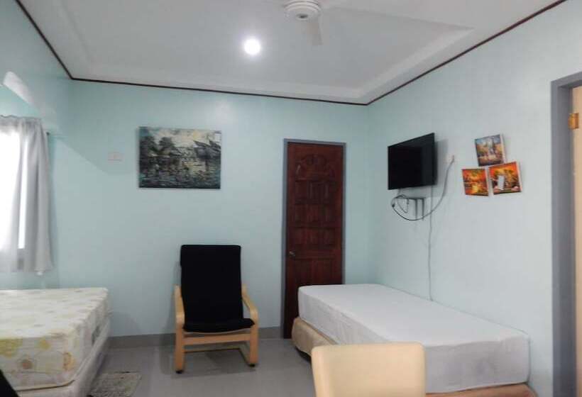 استودیوی لوکس, Oslob Seafari Resort