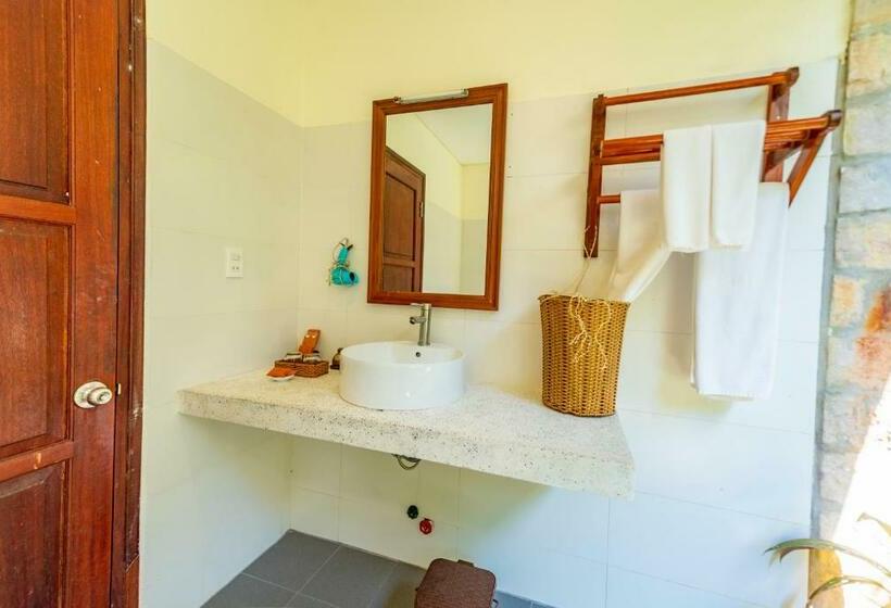 Bungalow Deluxe, Phu Quoc Eco Beach Resort