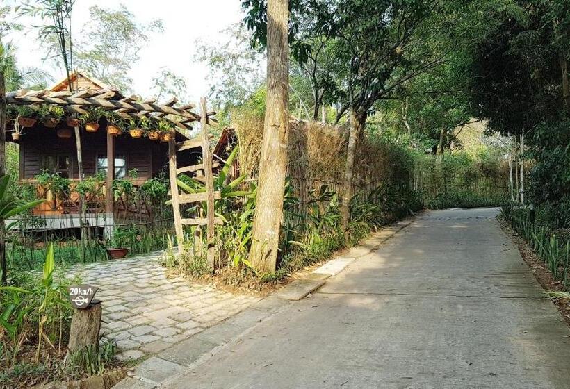 Superior bungalow garden view, Phu Quoc Eco Beach Resort
