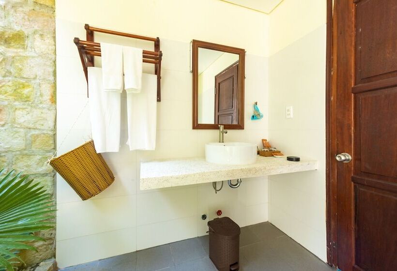 Bungalow Deluxe, Phu Quoc Eco Beach Resort