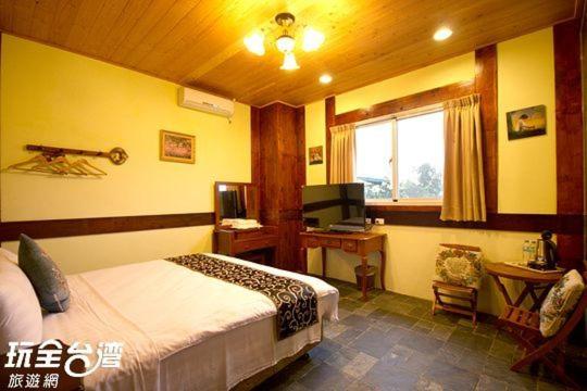 اتاق لوکس, Pulicity Villa B&b