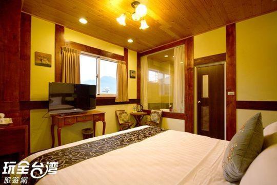 اتاق لوکس, Pulicity Villa B&b