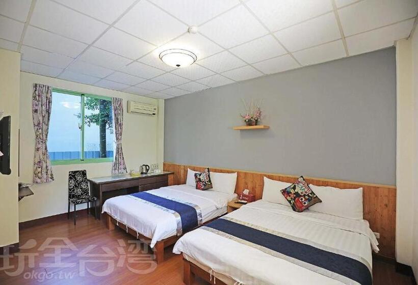 اتاق استاندارد چهار تخته, Pulicity Villa B&b