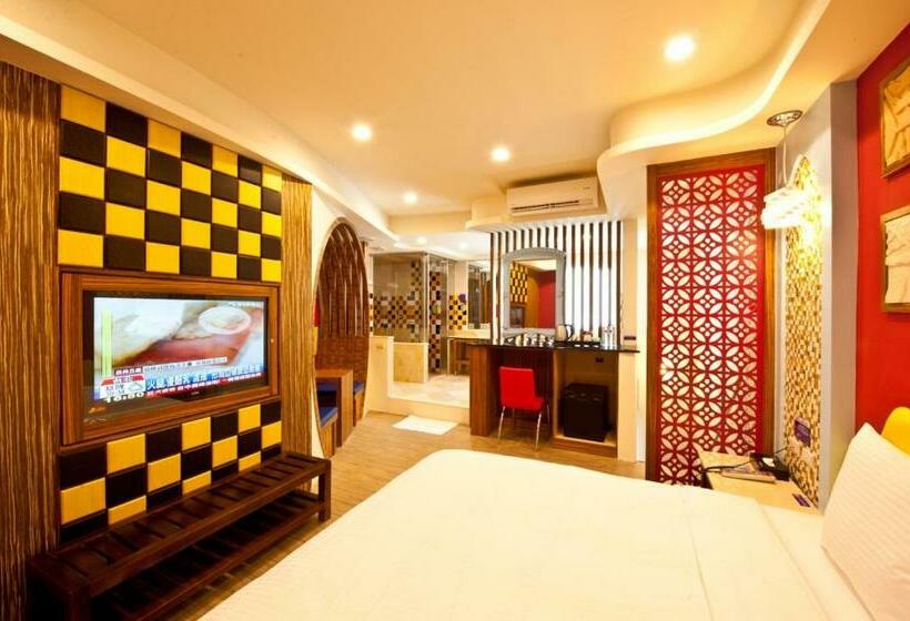 اتاق لوکس, Yudali Motel