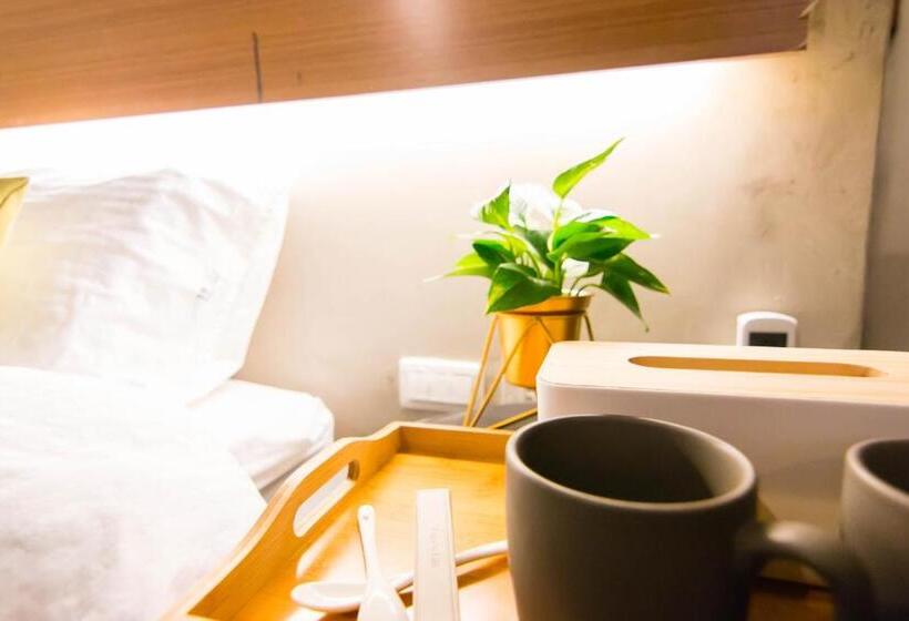 اتاق استاندارد با چشمانداز دریا, H& Jiufen Ore Inn