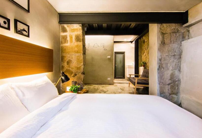 اتاق استاندارد, H& Jiufen Ore Inn