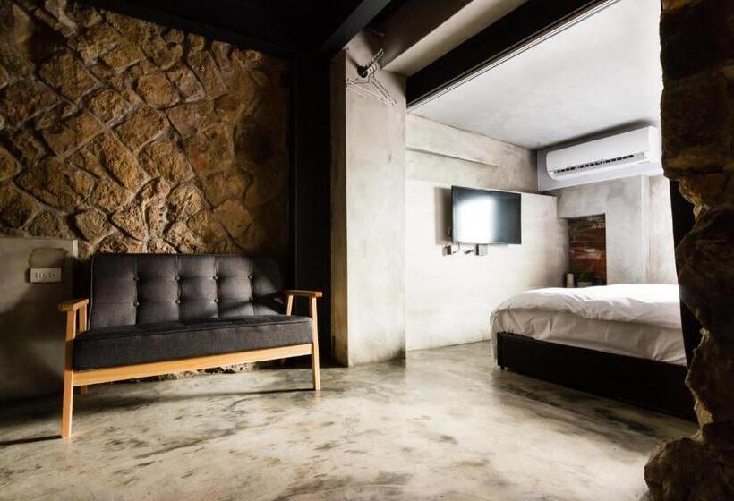 اتاق استاندارد, H& Jiufen Ore Inn