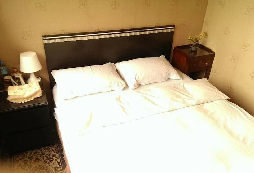 اتاق استاندارد یک نفره, Levite Villa