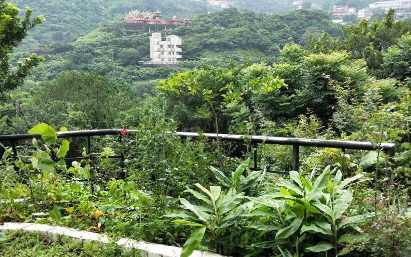 اتاق استاندارد, Levite Villa